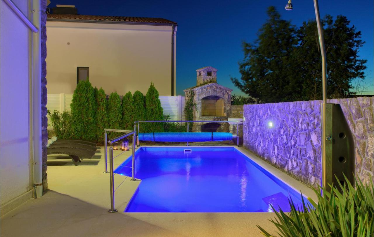 Gorgeous Home In Krk With Outdoor Swimming Pool Krk Town Exterior foto